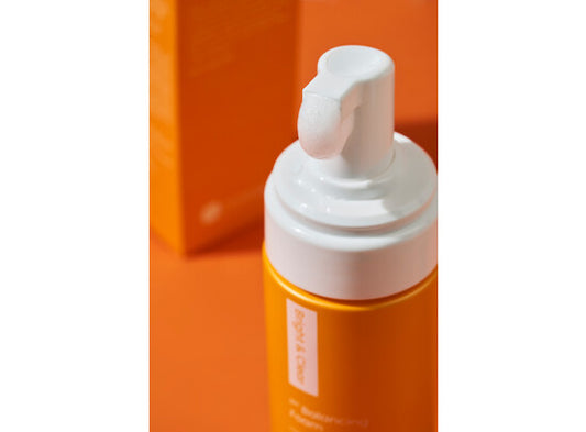 Emmagen - Bright & Clear Balancing Foam