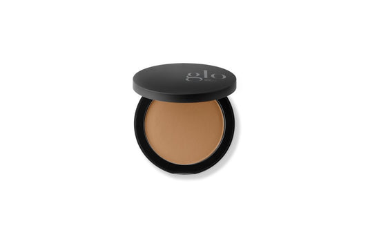 Glo Skin Beauty Pressed Base in de tint Chestnut Light
