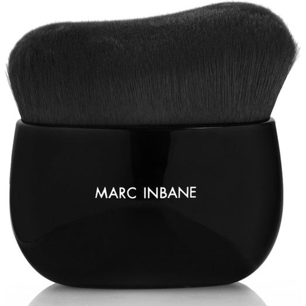 Marc Inbane Body Brush droogborstel voor het lichaam op witte achtergrond